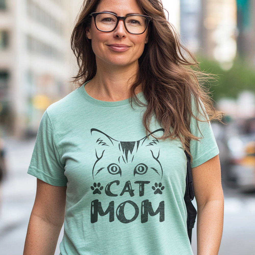 "CAT MOM BLACK" TEE